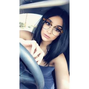 Meet your Posher, Star